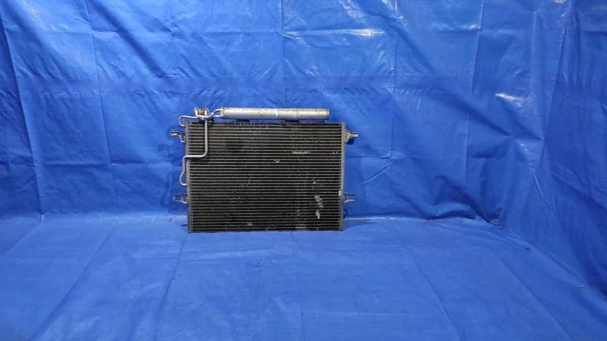 Радиатор кондиционера Mercedes-Benz E-класс W211/S211 (2002—2006) б.у