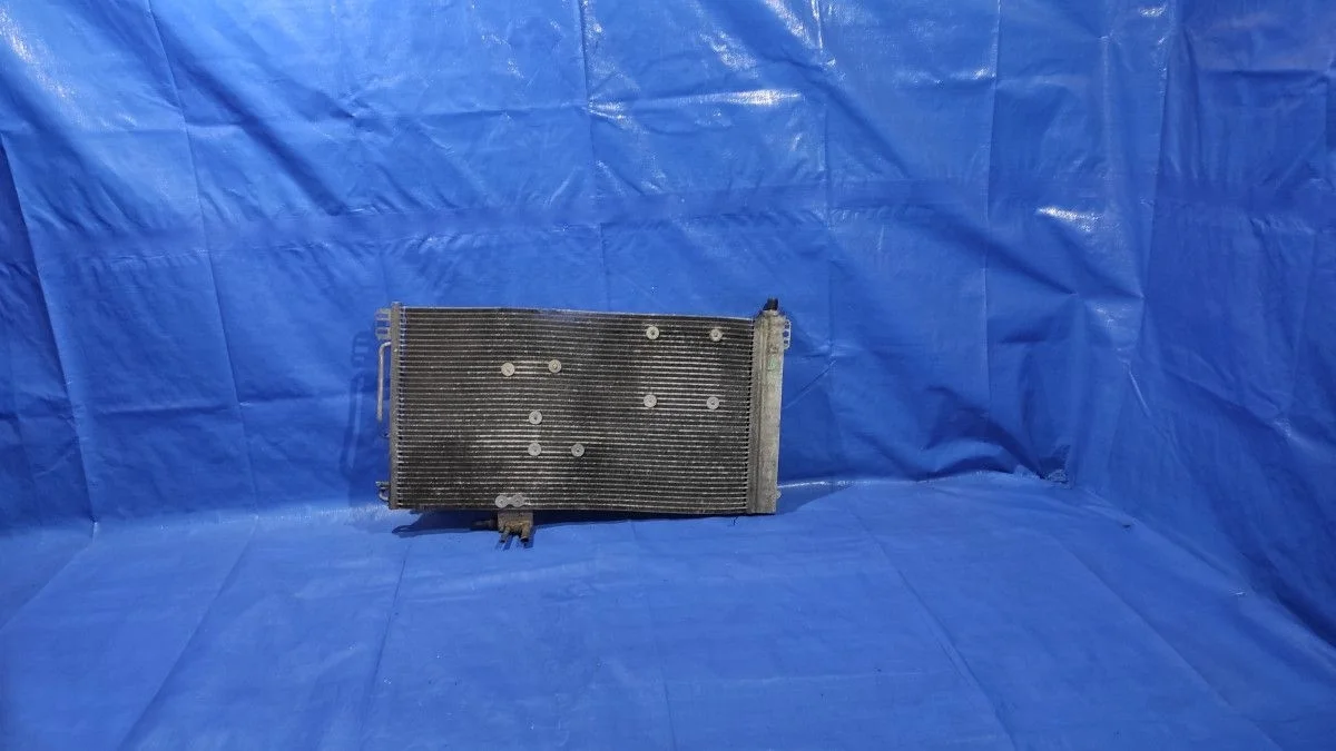 Радиатор кондиционера Mercedes-Benz C-класс W203/S203/CL203 (2000—2004) б.у