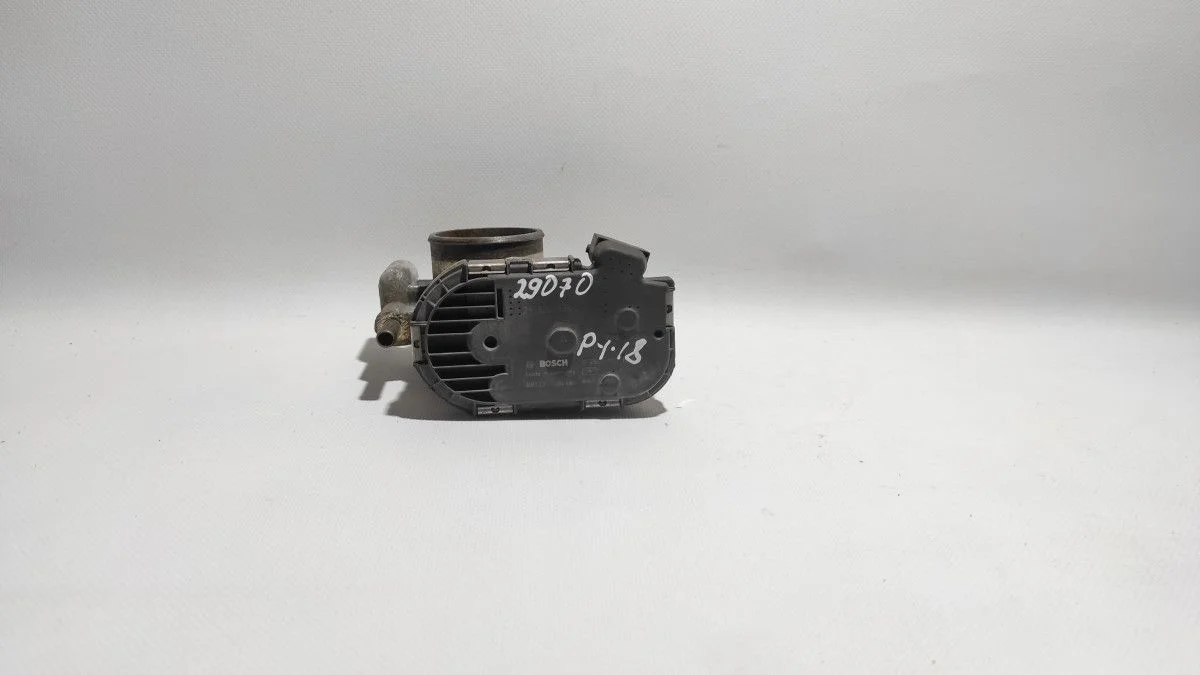 Заслонка дроссельная электрическая Opel Astra H (2004—2007) б.у