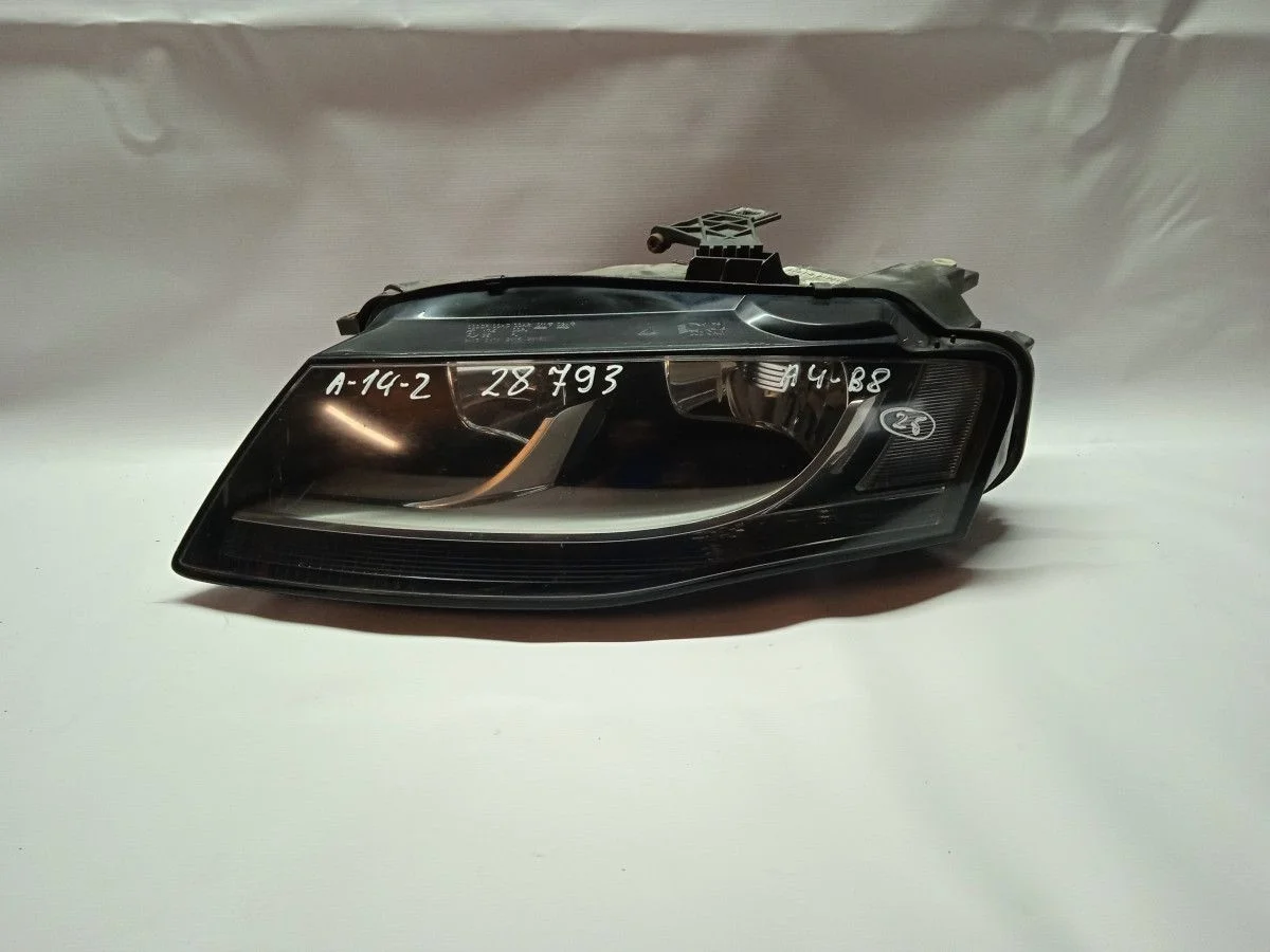 Фара левая Audi A4 B8 (2007—2012) б.у