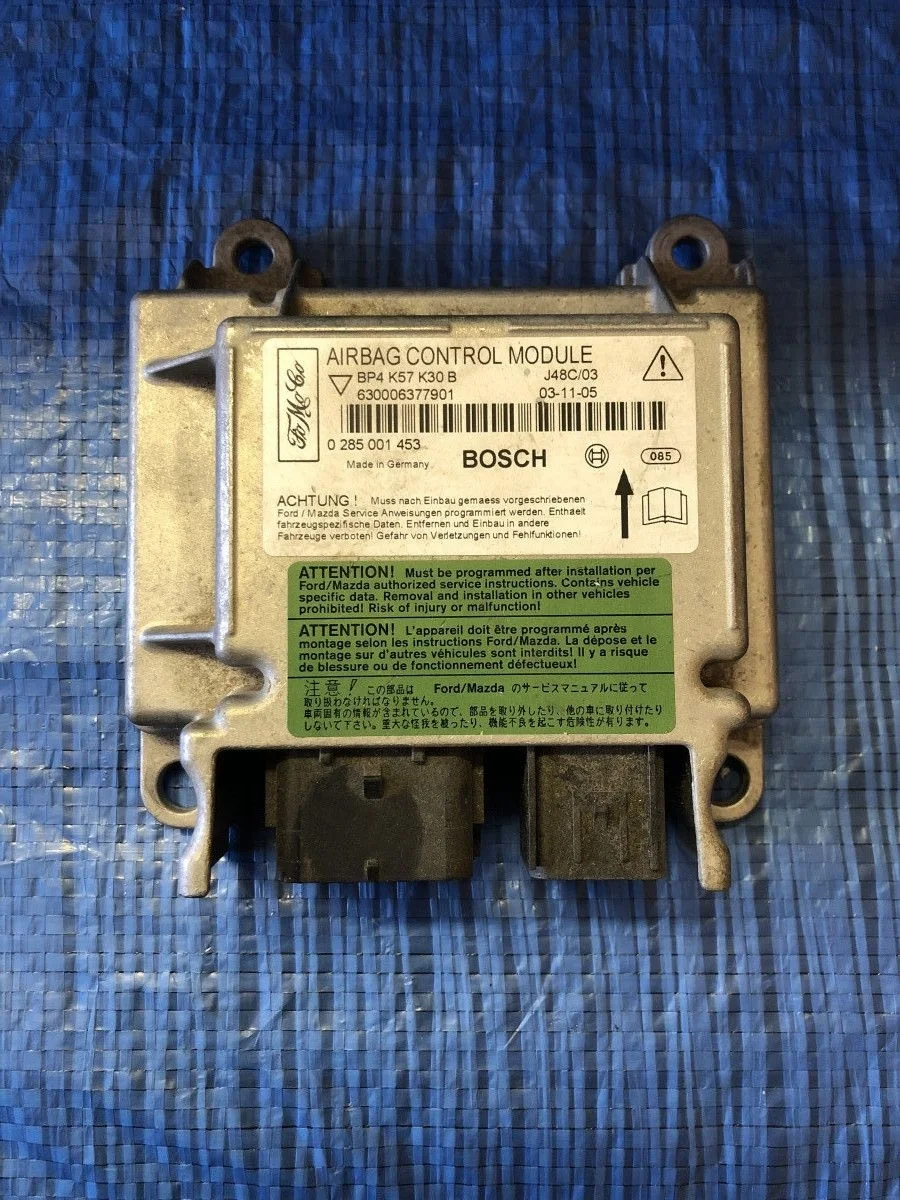 Блок управления AIR BAG Mazda 3 BK (2003—2006) б.у