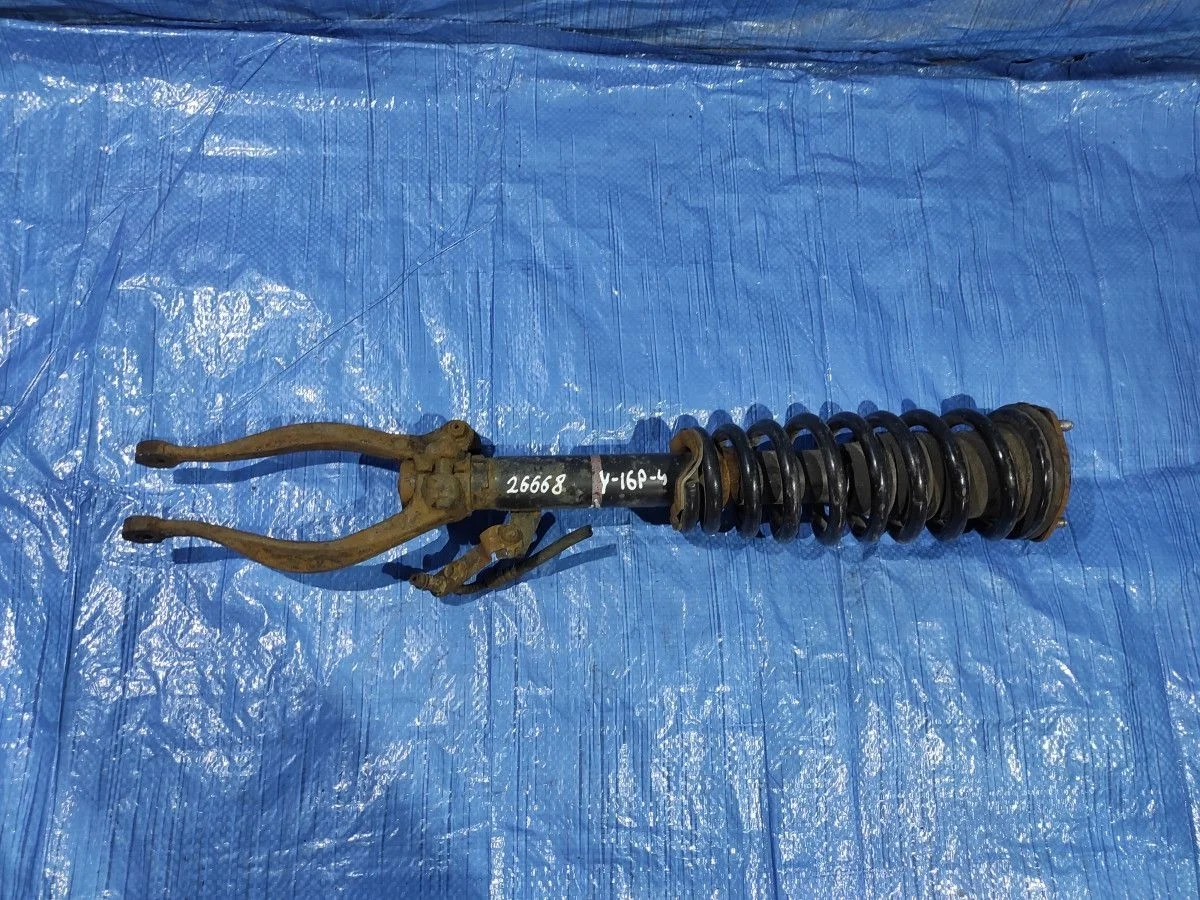 Амортизатор передний правый Mazda 6 GH (2007—2009) б.у