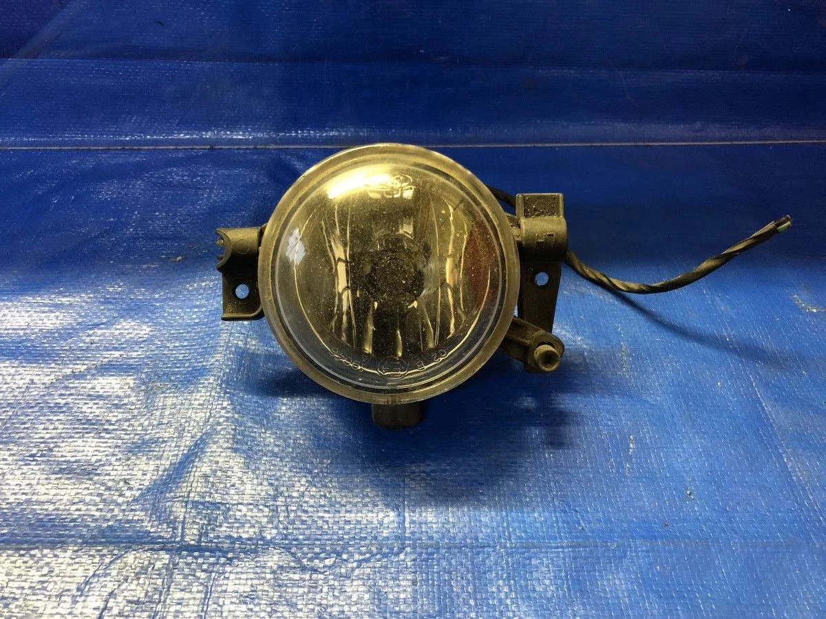 Фара противотуманная левая Ford Focus II (2005—2008) б.у