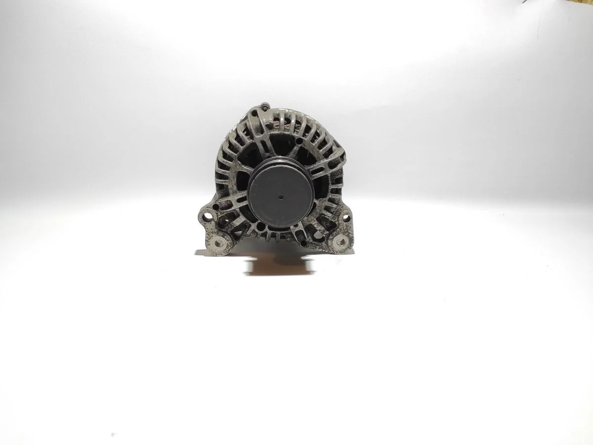 Генератор Skoda Octavia II (2004—2009) б.у