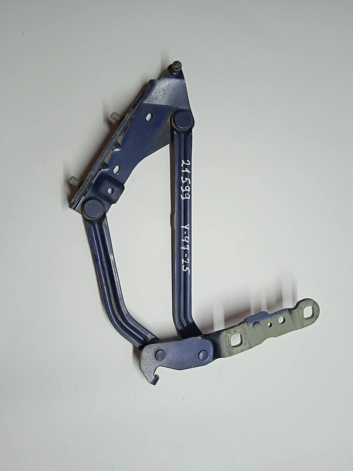 Петля багажника левая Renault Megane II (2002—2006) б.у