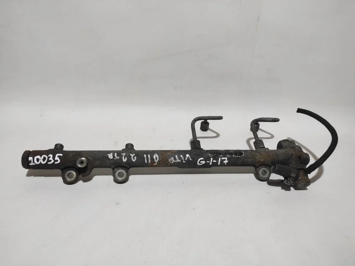 Рейка топливная (рампа) Mercedes-Benz Vito W638 (1996—2003) б.у