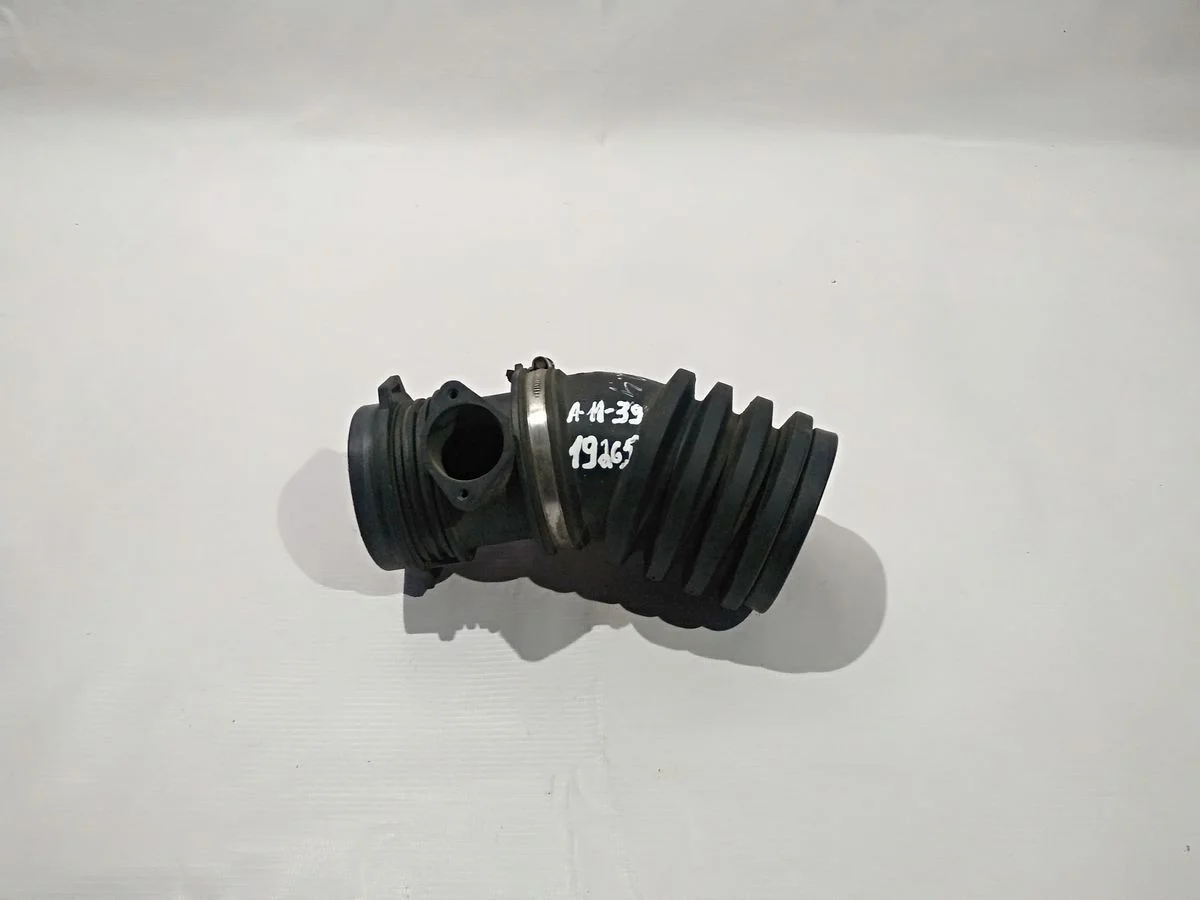 Патрубок воздушный Mercedes-Benz CLK-класс C208/A208 (1997—2000) б.у