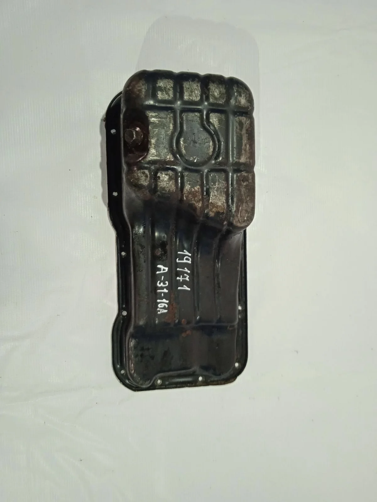 Поддон масляный двигателя ( картер) Nissan Primera P12 (2001—2008) б.у