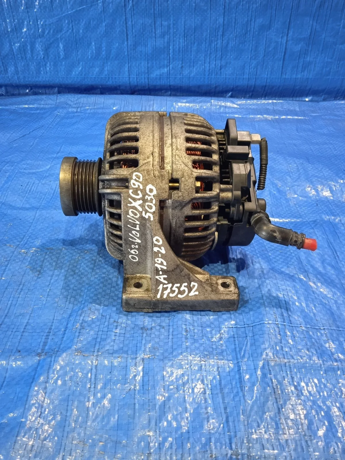 Генератор Volvo XC90 I (2002—2006) б.у