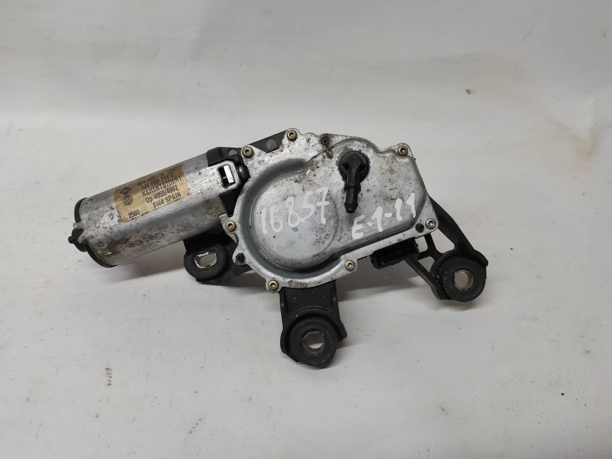 Мотор стеклоочистителя задний Volkswagen Golf Mk4 (1997—2006) б.у