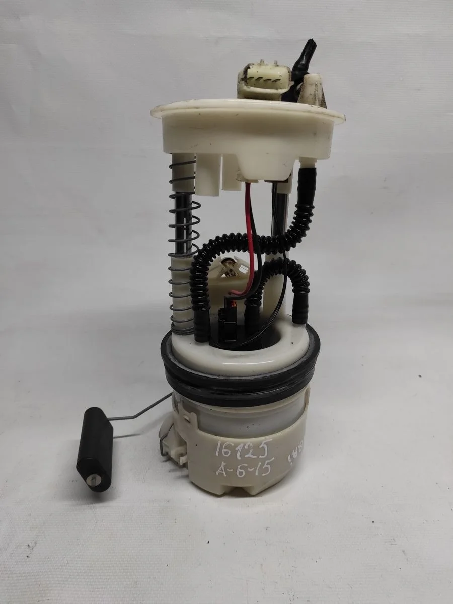 Насос топливный электрический (в бак) Nissan Qashqai I (2006—2010) б.у