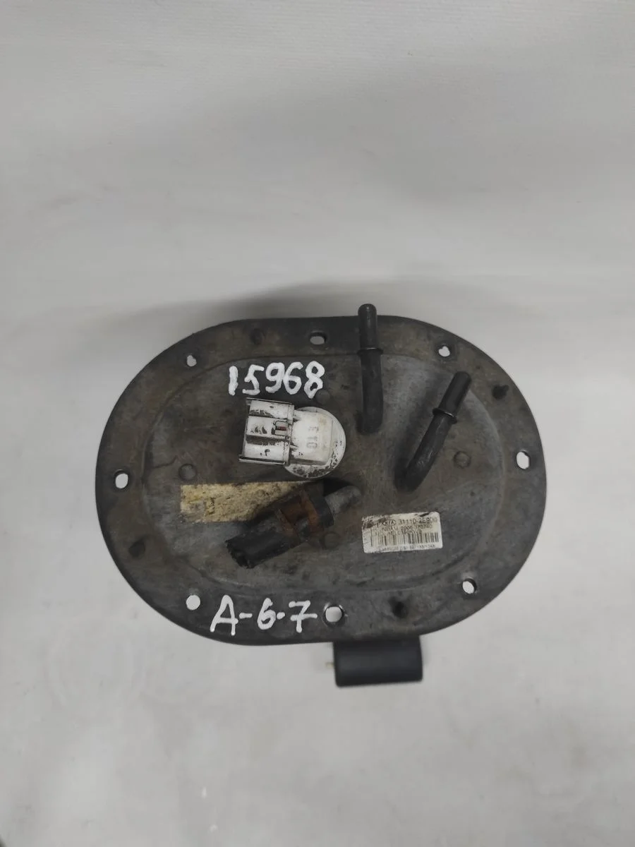 Датчик уровня топлива Hyundai Tucson I (2004—2015) б.у