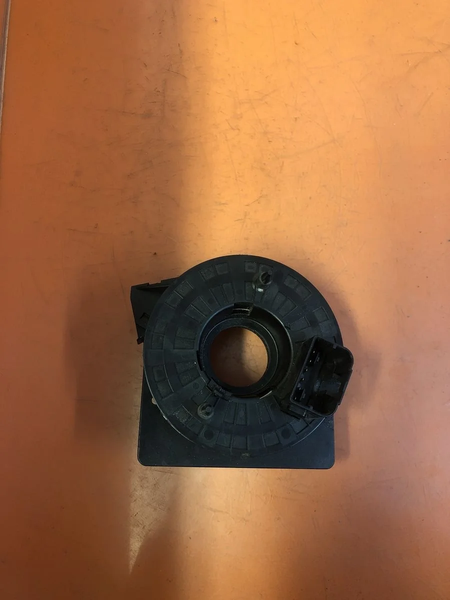 Кольцо (шлейф ) SRS Volkswagen Polo V (2009—2015) б.у