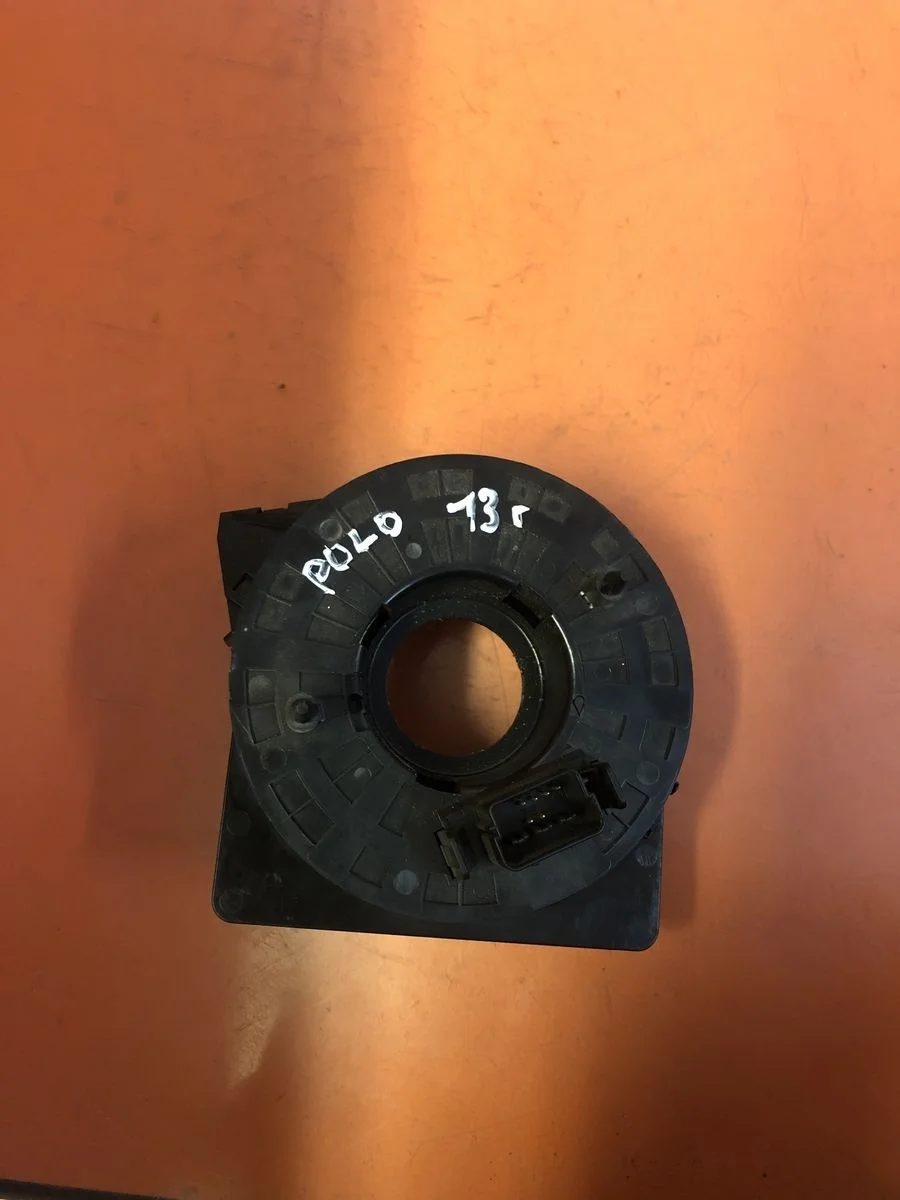 Кольцо (шлейф ) SRS Volkswagen Polo V (2009—2015) б.у