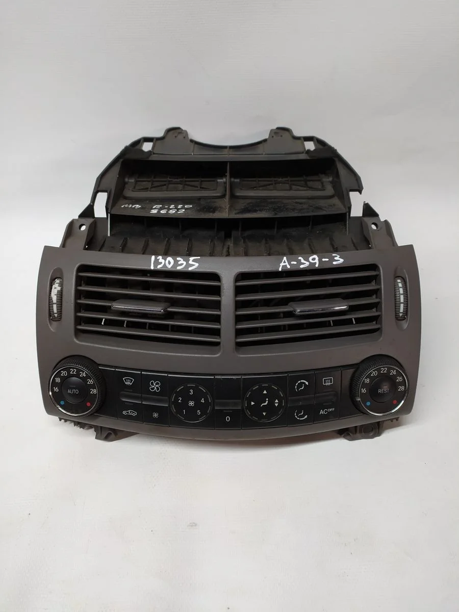 Блок управления климатом Mercedes-Benz E-класс W211/S211 (2002—2006) б.у