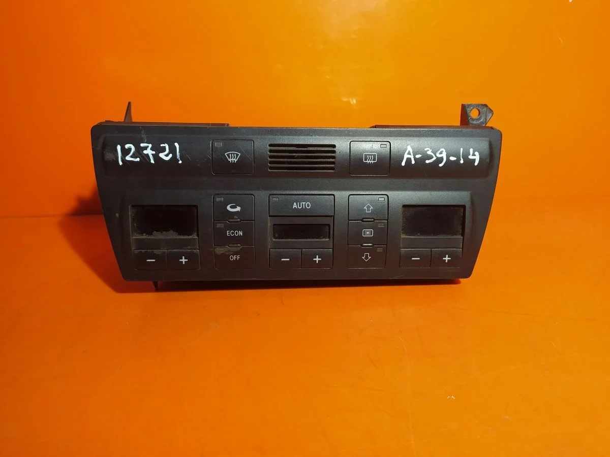 Блок управления климатом Audi A6 C5 (1997—2001) б.у