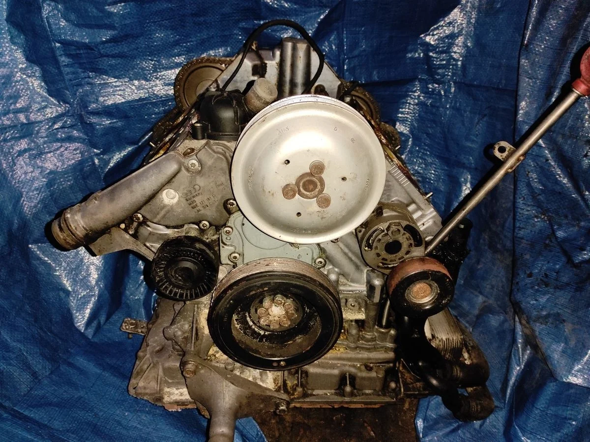 Audi A6 3.2FSI AUK  низ  ДВС  в сборе с документам б.у