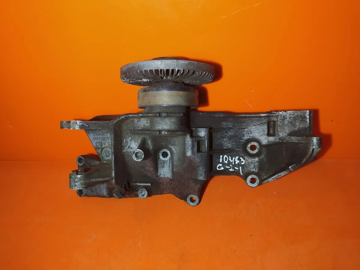 Кронштейн насоса ГУР Audi A4 B6 (2000—2006) б.у