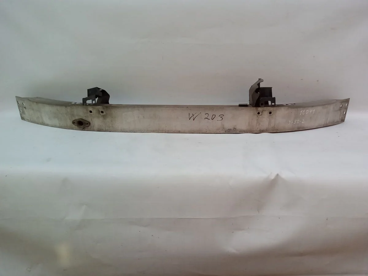 Усилитель переднего бампера Mercedes-Benz C-класс W203/S203/CL203 (2000—2004) б.у