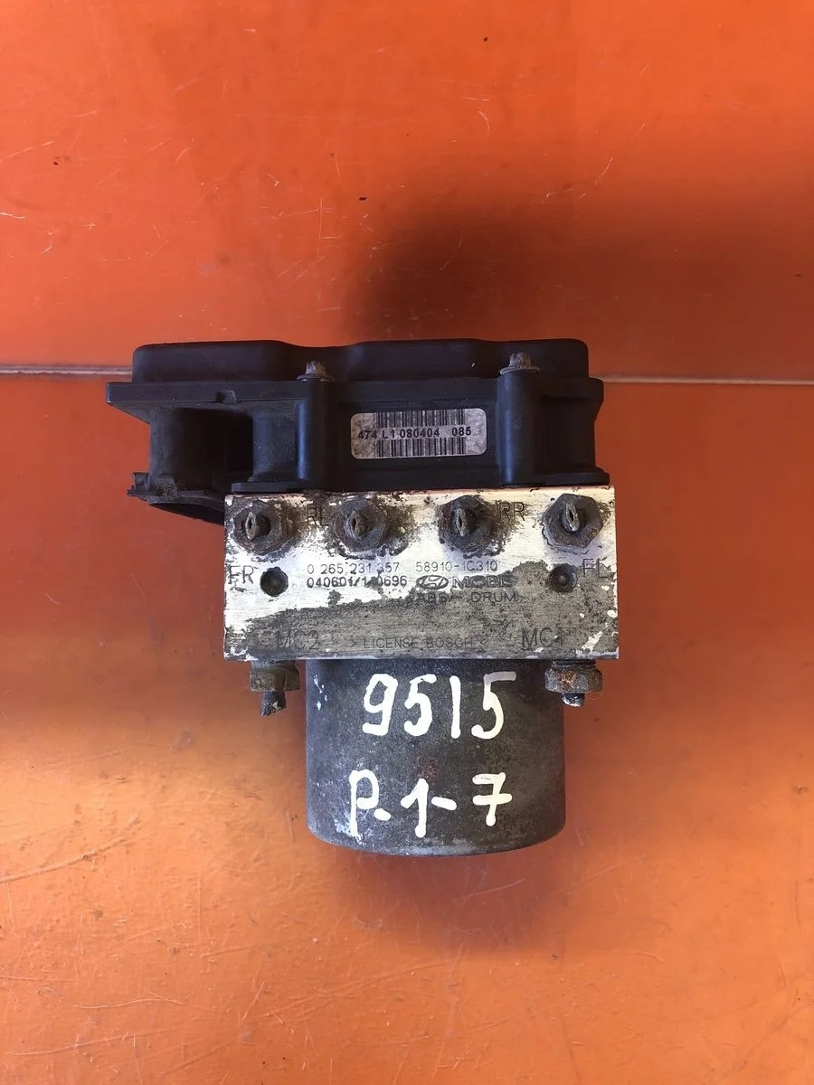 Блок (насос) ABS Hyundai Getz I (2002—2005) б.у