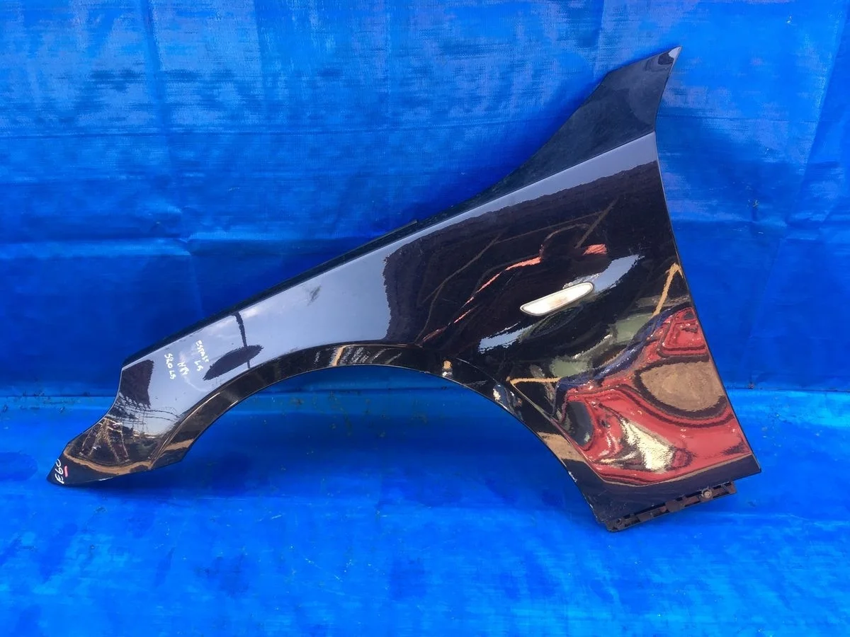 Крыло переднее левое BMW 5 серия E60/E61 (2002—2007) б.у