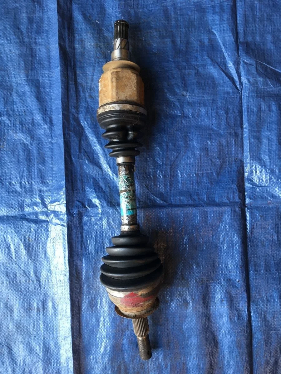 Для Nissan Navara D40 2.5TDI мкпп привод передний б.у