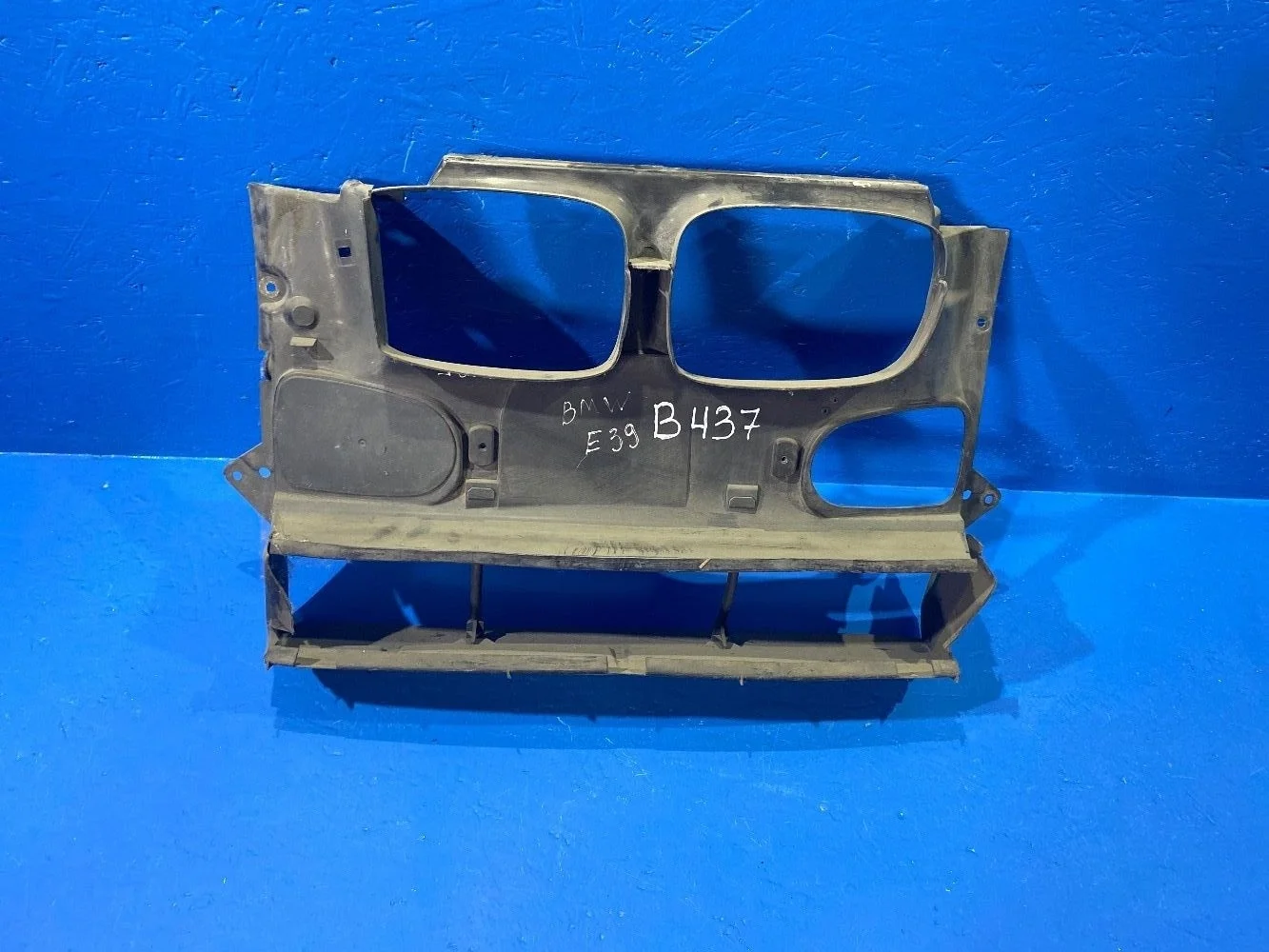 Диффузор вентилятора BMW 5 серия E39 (1995—2000) б.у