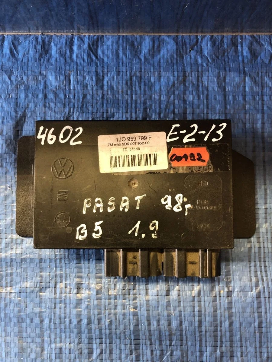 Блок комфорта Volkswagen Passat B5 рестайлинг (2000—2005) б.у