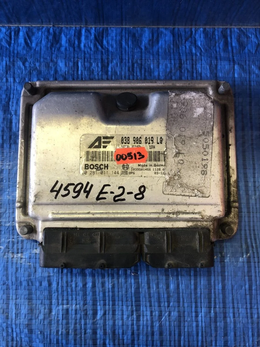 Блок управления двигателем Volkswagen Sharan I рестайлинг (2000—2003) б.у