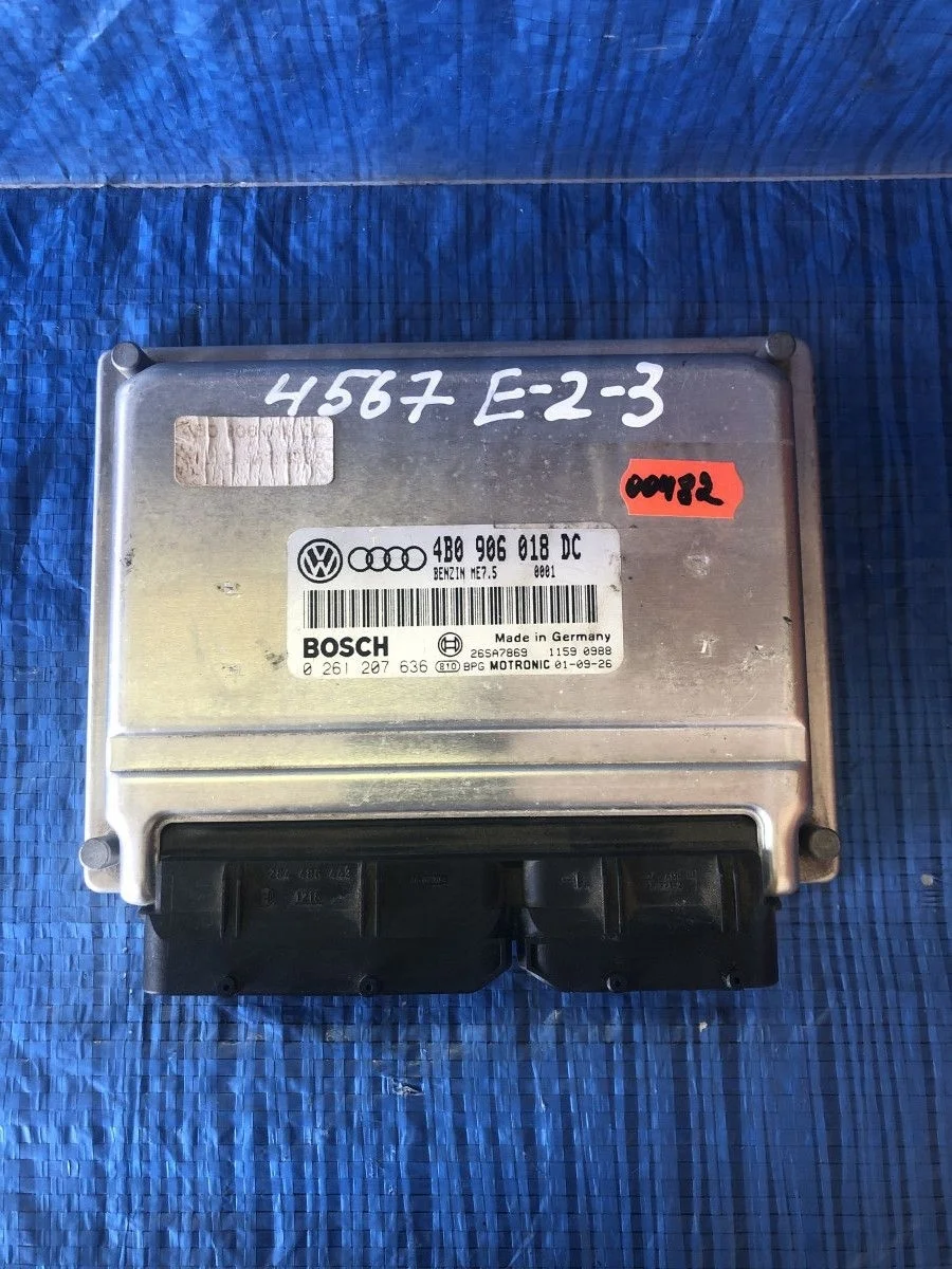 Блок управления двигателем Volkswagen Passat B5 рестайлинг (2000—2005) б.у