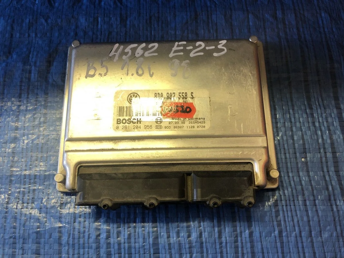 Блок управления двигателем Volkswagen Passat B5 рестайлинг (2000—2005) б.у