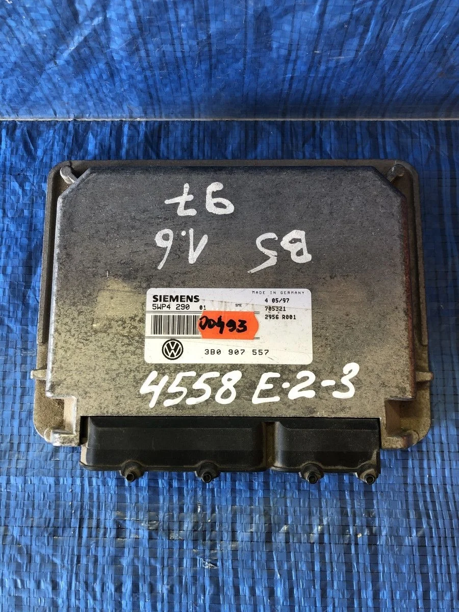 Блок управления двигателем Volkswagen Passat B5 (1996—2001) б.у