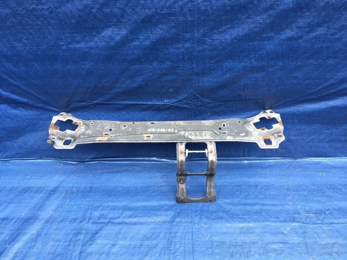 Панель передняя ( рамка ) Mercedes-Benz C-класс W203/S203/CL203 (2000—2004) б.у