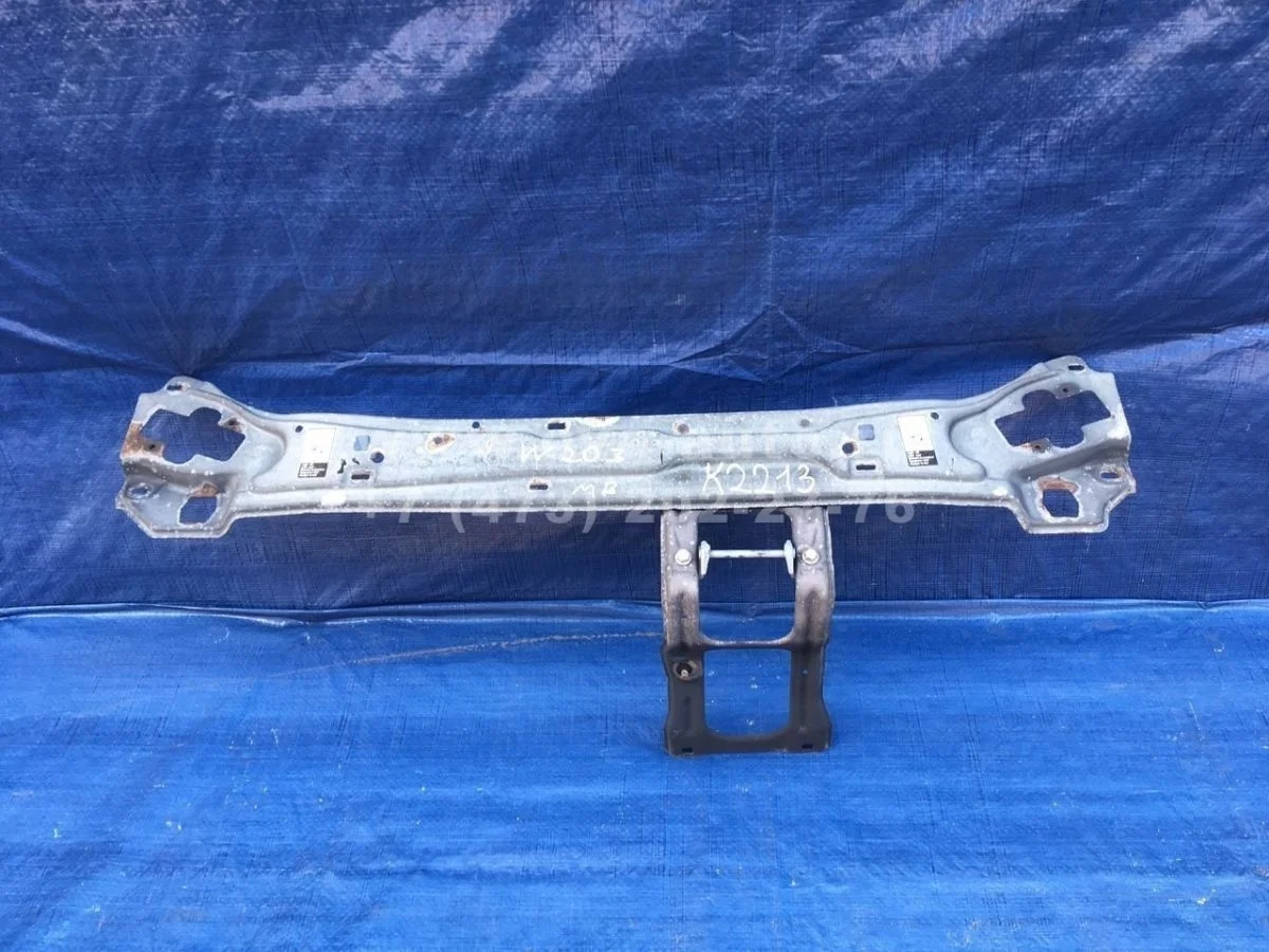 Панель передняя ( рамка ) Mercedes-Benz C-класс W203/S203/CL203 (2000—2004) б.у