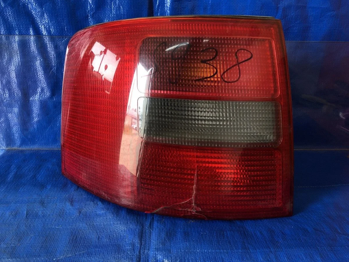 Фонарь задний левый Audi A6 C5 (1997—2001) б.у