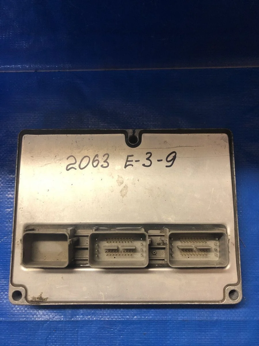 Блок управления двигателем Ford Focus II рестайлинг (2007—2011) б.у