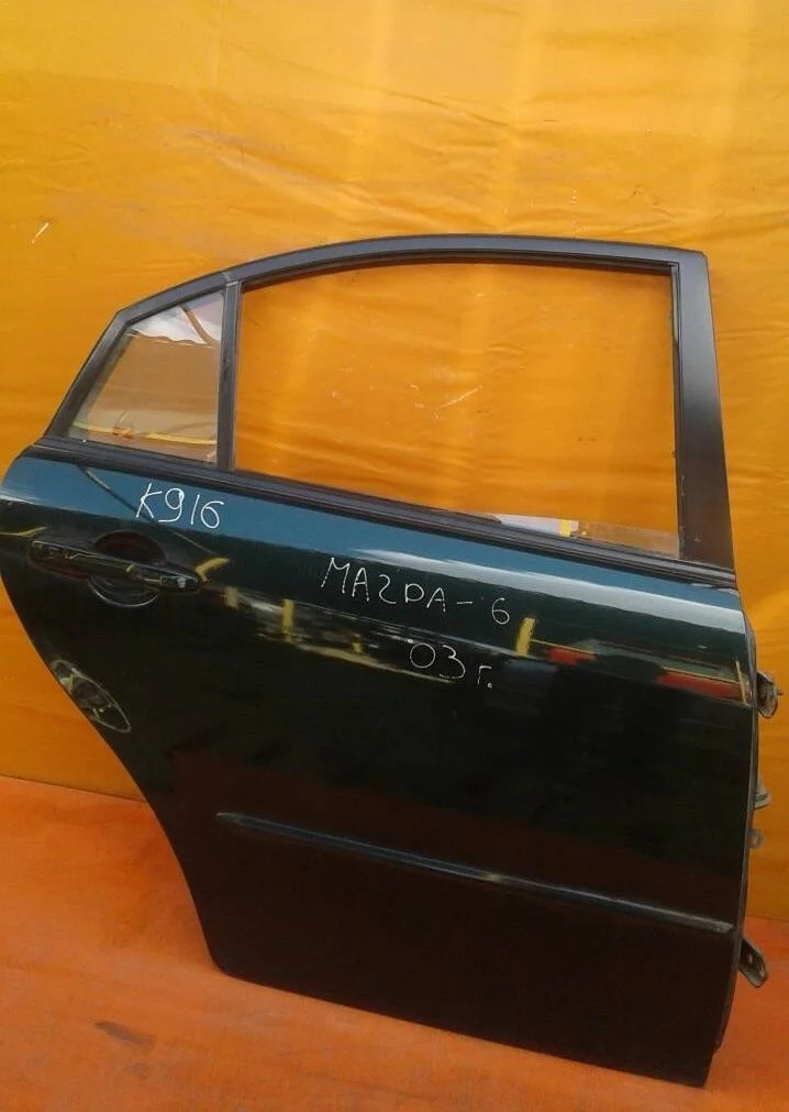 Дверь задняя правая Mazda 6 GG (2002—2005) б.у