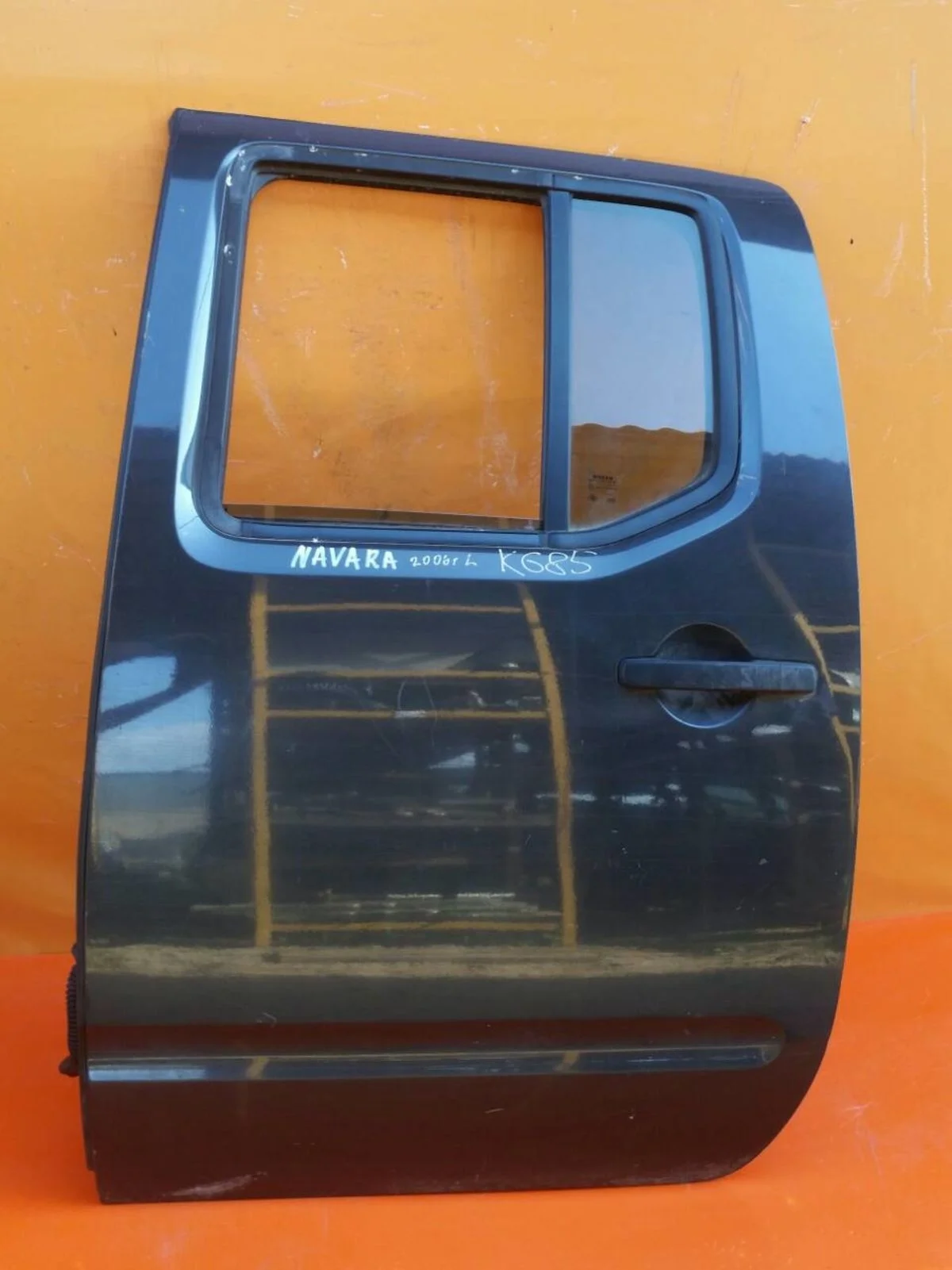 Дверь задняя левая Nissan Navara D40 (2004—2010) б.у