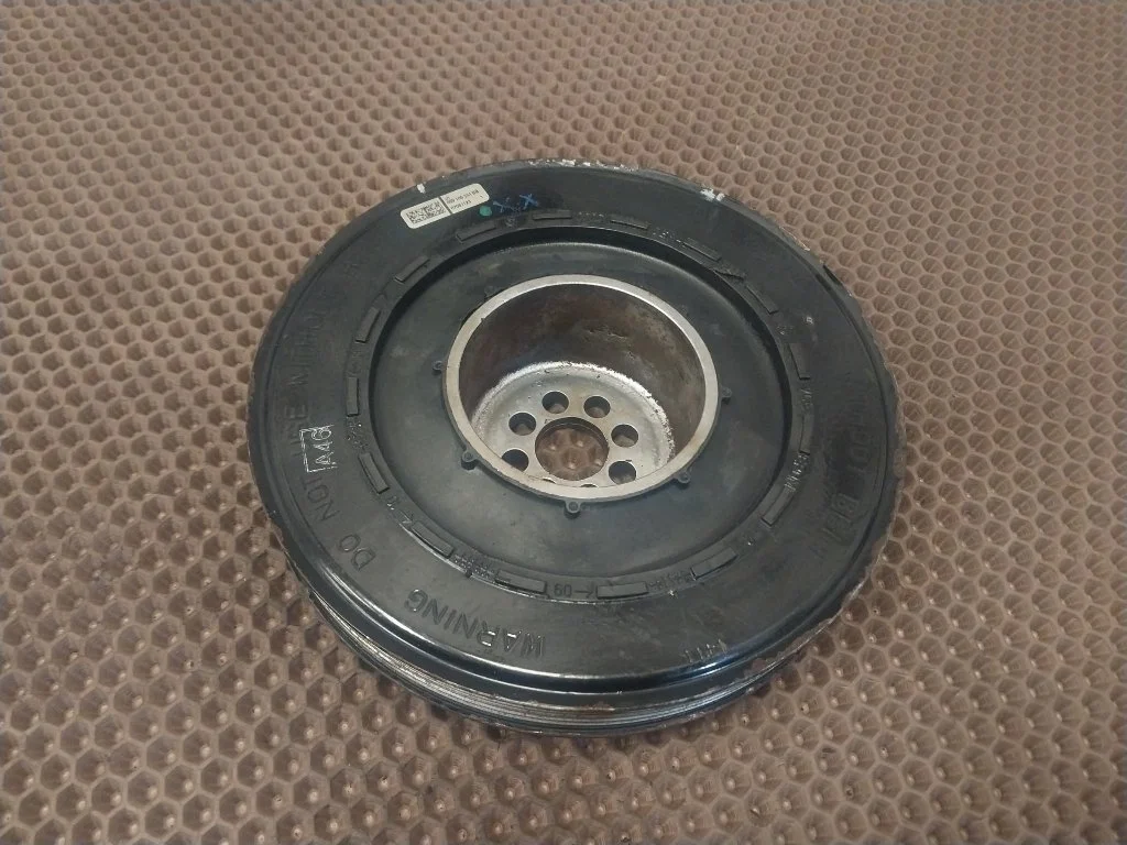 Шкив коленвала Audi Q7 2011 4L