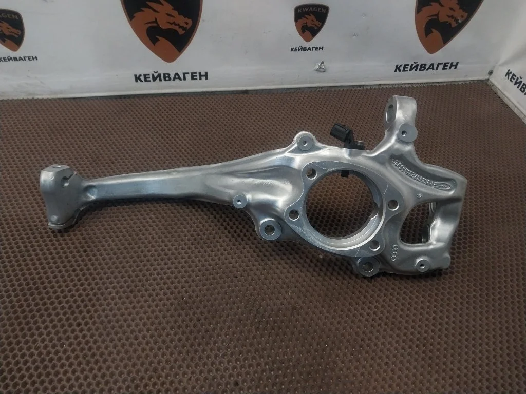 Кулак поворотный Audi A6 2014 C7/4G