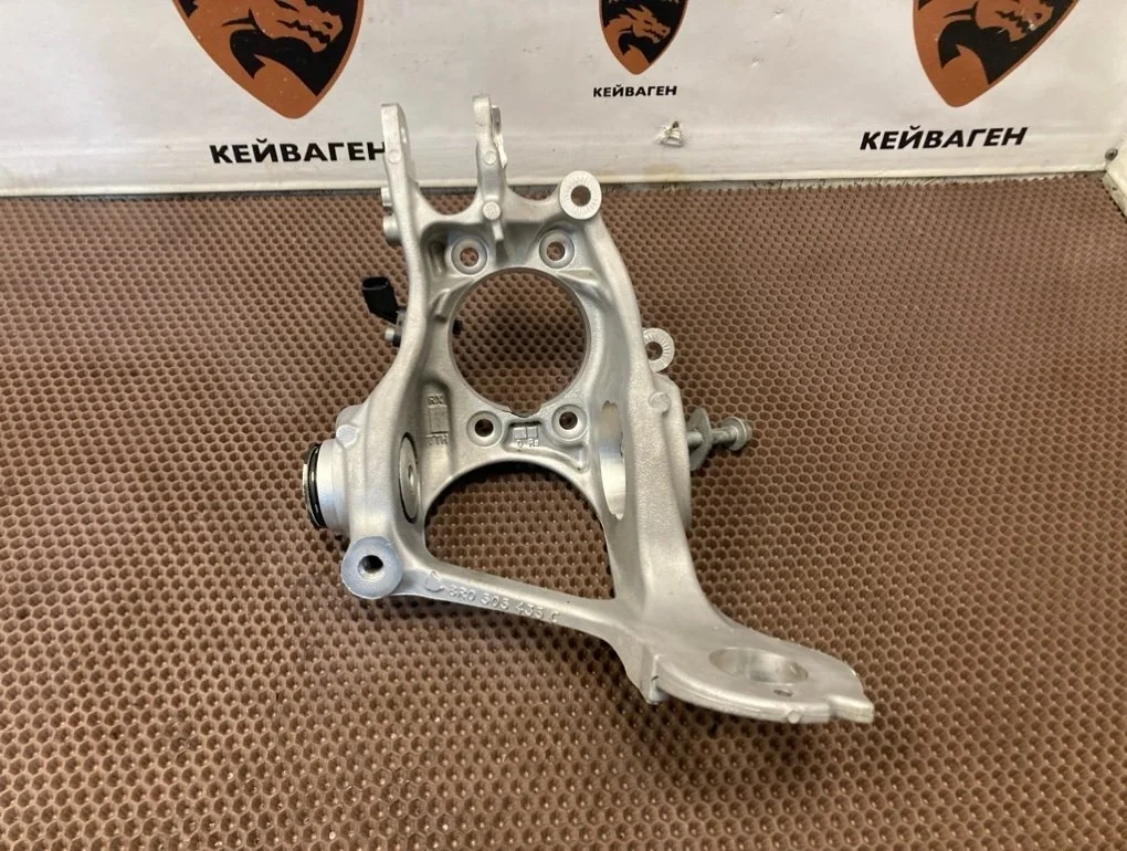 Кулак поворотный Audi SQ5 2016 8R