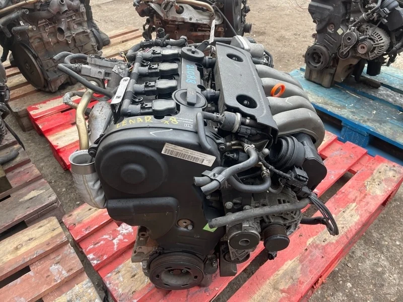 Двигатель Audi A3 AXW 2.0FSI