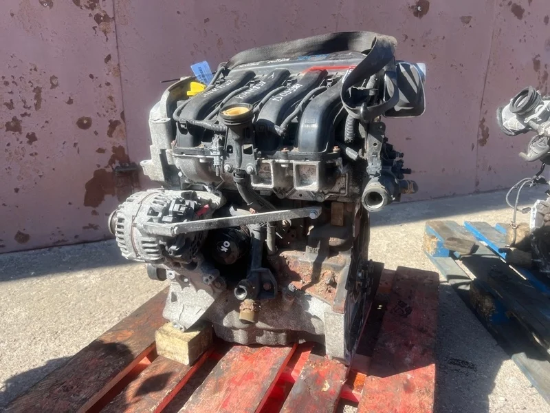 Двигатель Renault Megane 3 1.6I K4M858