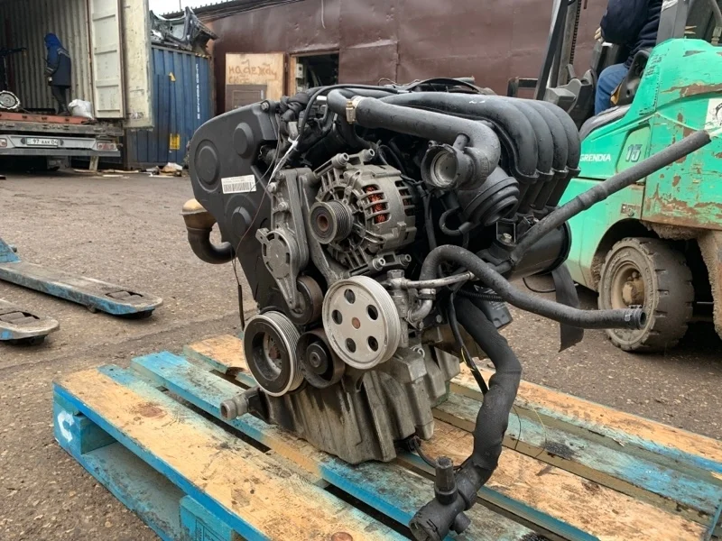 Двигатель Audi A4 2.0 ALT