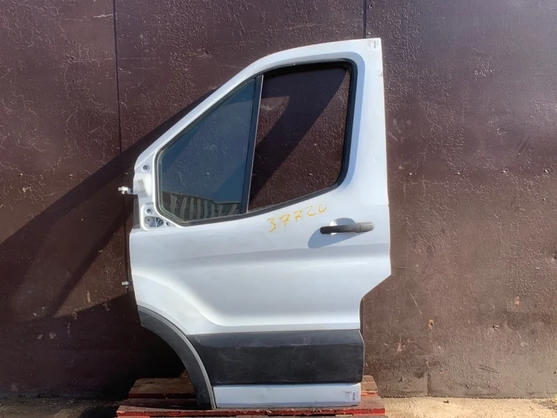 Дверь передняя левая Ford Transit 8 2.2 TDCI 2019