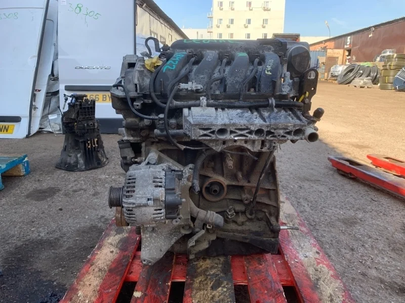 Двигатель Renault Trafic 2 F4R820 2.0I
