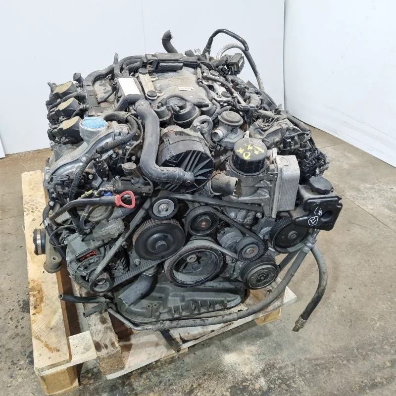 Двигатель Mercedes C-Class W203 272941 3.0I
