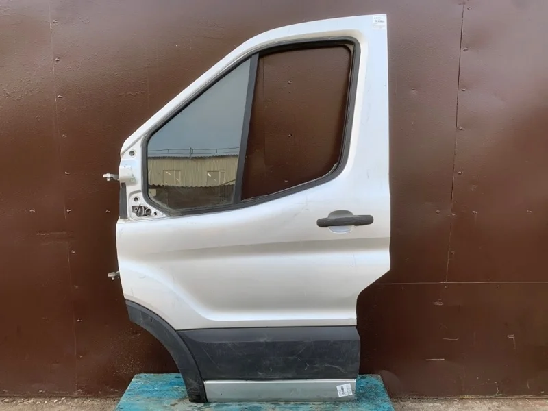 Дверь передняя левая Ford Transit 8 2.2 TDCI 2019