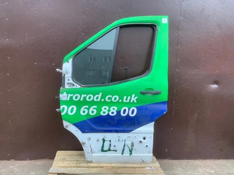 Дверь передняя левая Ford Transit 8 2.2 TDCI 2019