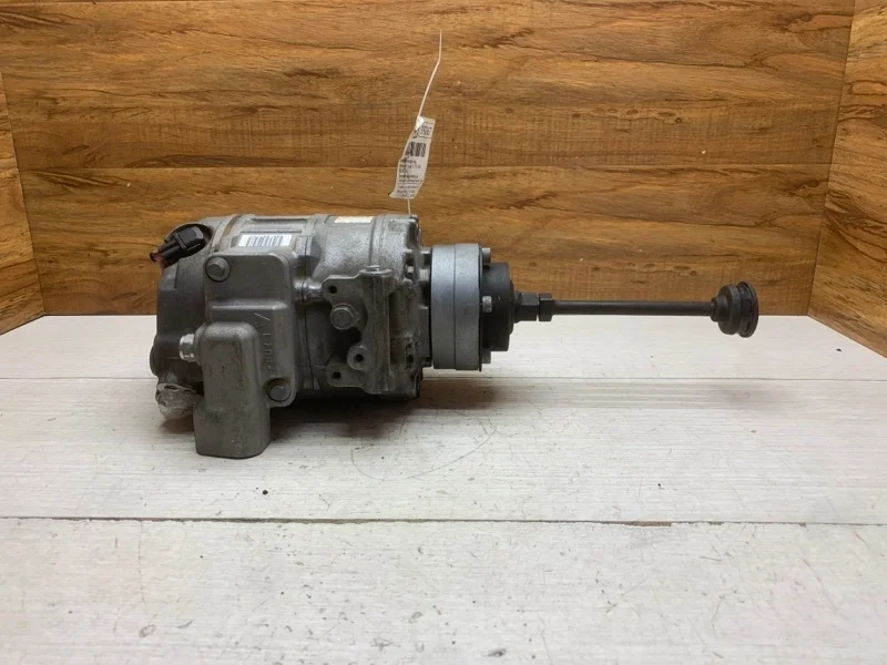 Компрессор кондиционера Volkswagen Touareg 1 4.2